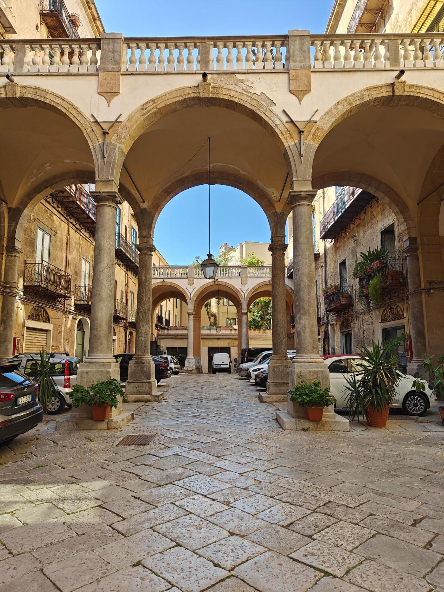 Casetta Caladi Small - Palermo Centro Storico Buitenkant foto